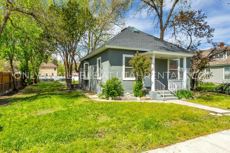 Great 4 bedroom 3 bathroom home in SLC! property image