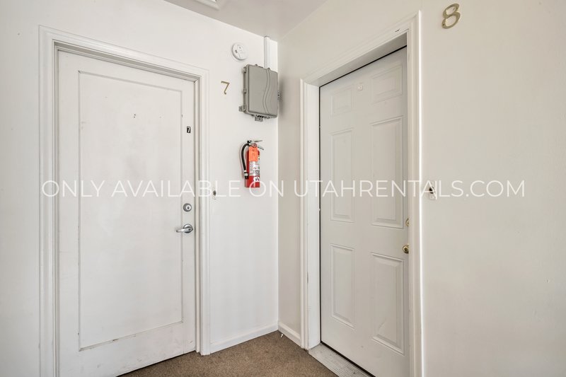 Charming Top-Floor 1-Bedroom Apartment in the Heart of Provo property image