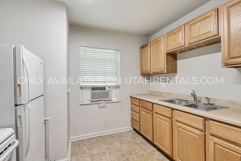 Charming Top-Floor 1-Bedroom Apartment in the Heart of Provo property image