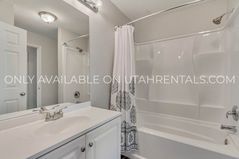 Spacious 3-Bedroom Home in the Heart of Pleasant Grove property image