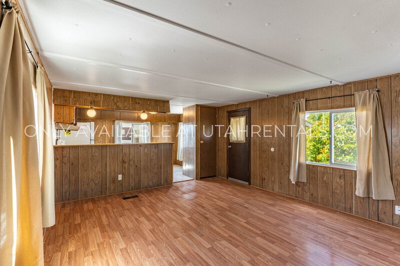 Spacious Trailer in Santaquin property image