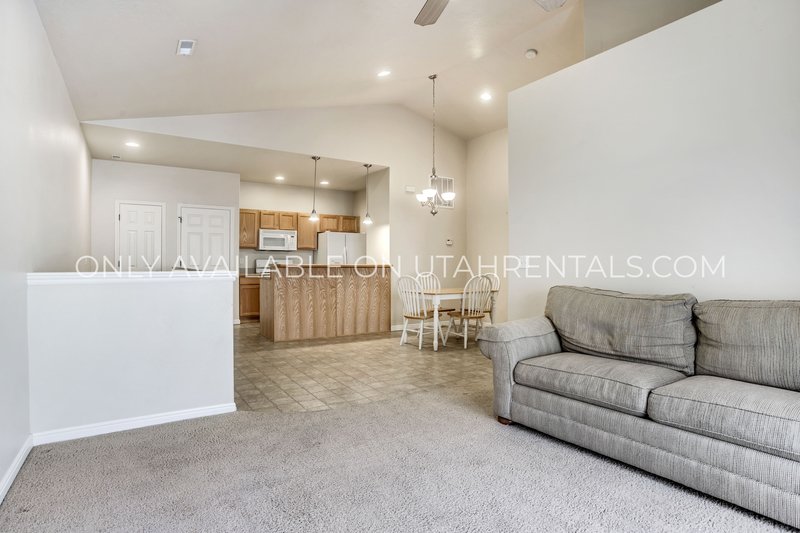 Beautiful Condo in Provo property image