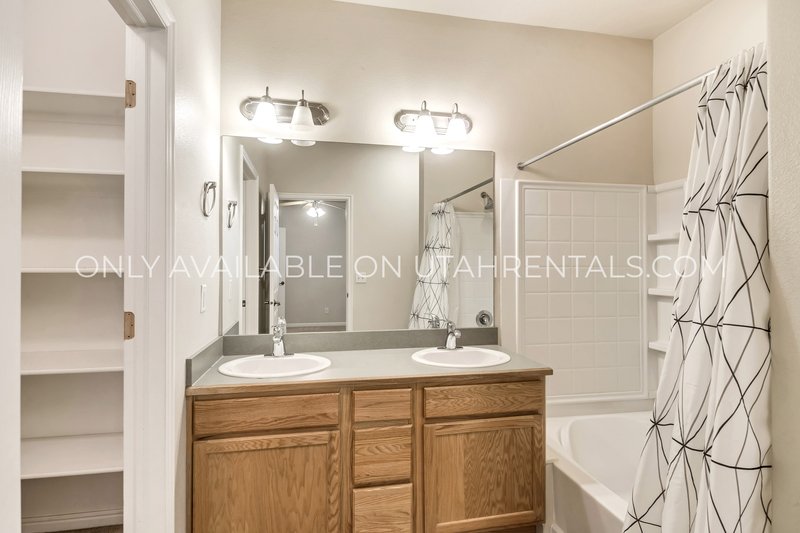 Beautiful Condo in Provo property image