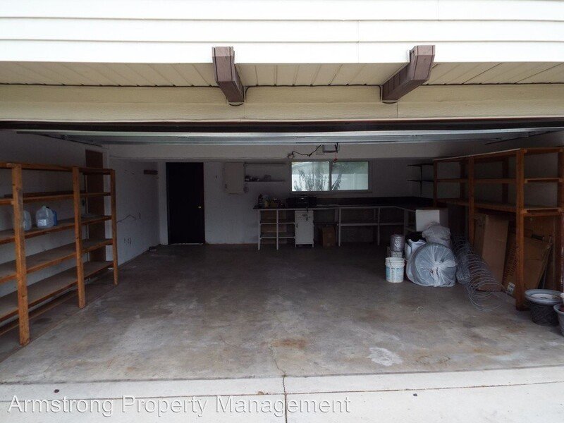 Beautiful 4-Bed, 3-Bath Orem Home with Spacious Yards & Decks property image