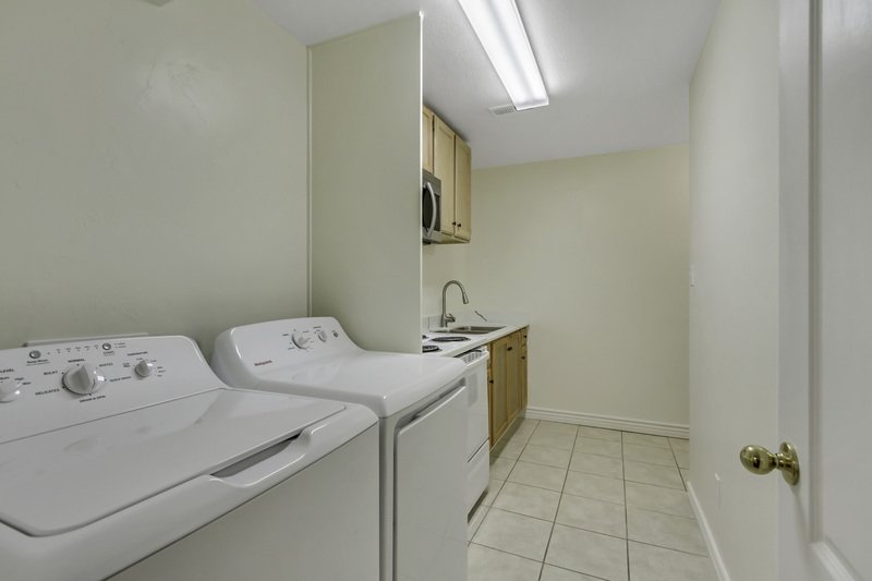 Beautiful, Spacious 4-Bed Single-Family Home in Santaquin! property image