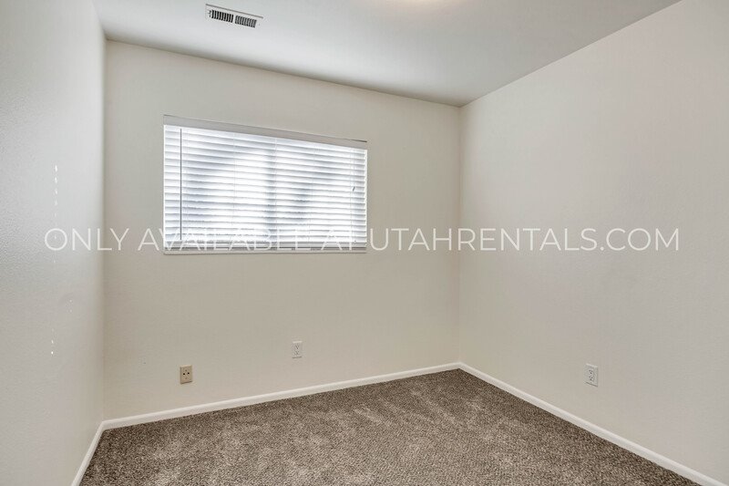 Cute multiplex apartment unit in PG property image