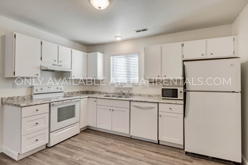 Cute multiplex apartment unit in PG property image