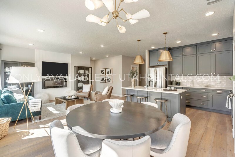 Stunning, Brand New 5-Bed Luxury Home – Open Concept Living! property image