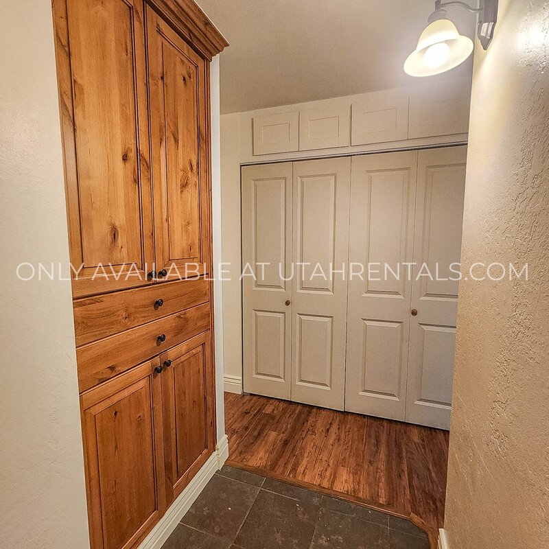 Spacious 1 Bed Apartment in Salt Lake property image