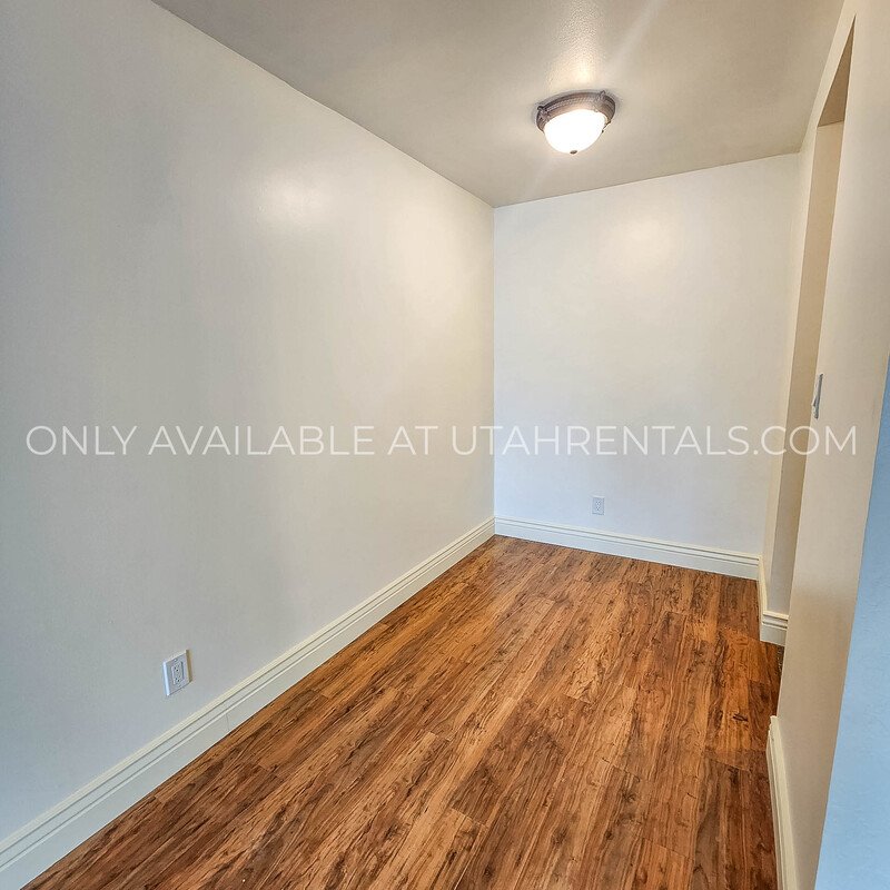 Spacious 1 Bed Apartment in Salt Lake property image