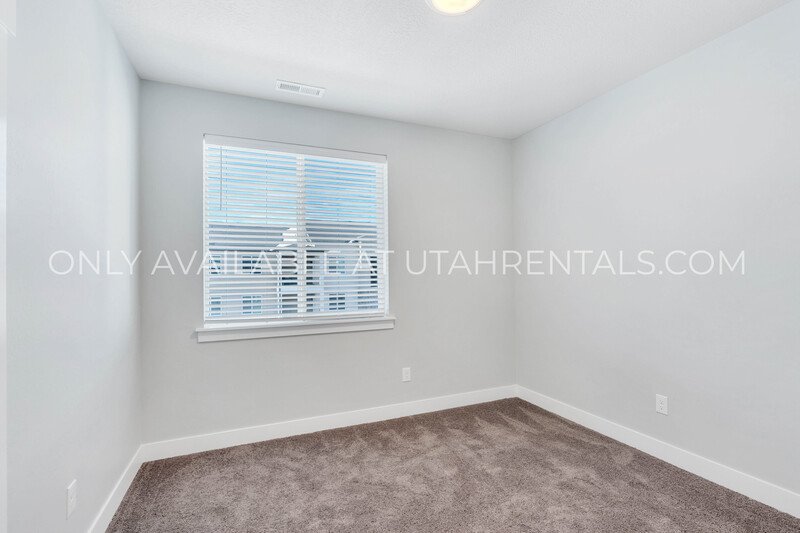Amazing Riverton Condo property image