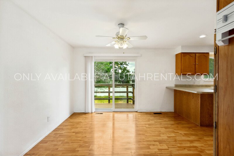 Beautiful 4-Bed, 3-Bath Orem Home with Spacious Yards & Decks property image