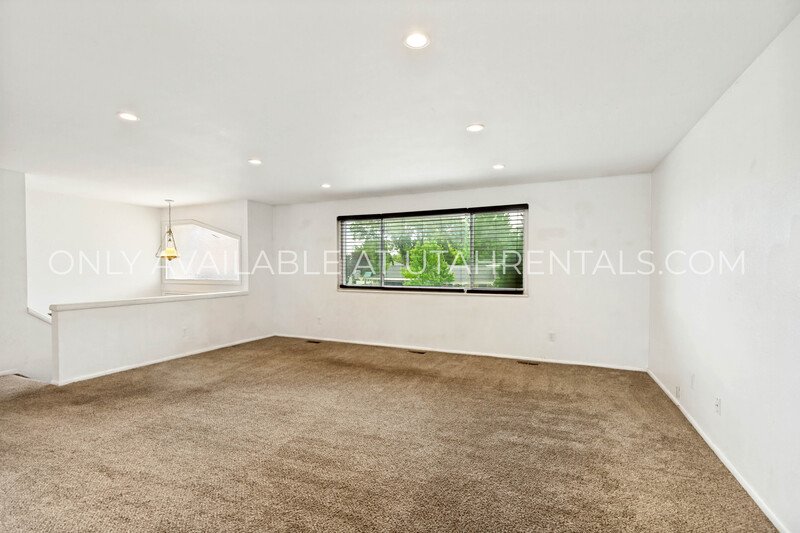 Beautiful 4-Bed, 3-Bath Orem Home with Spacious Yards & Decks property image