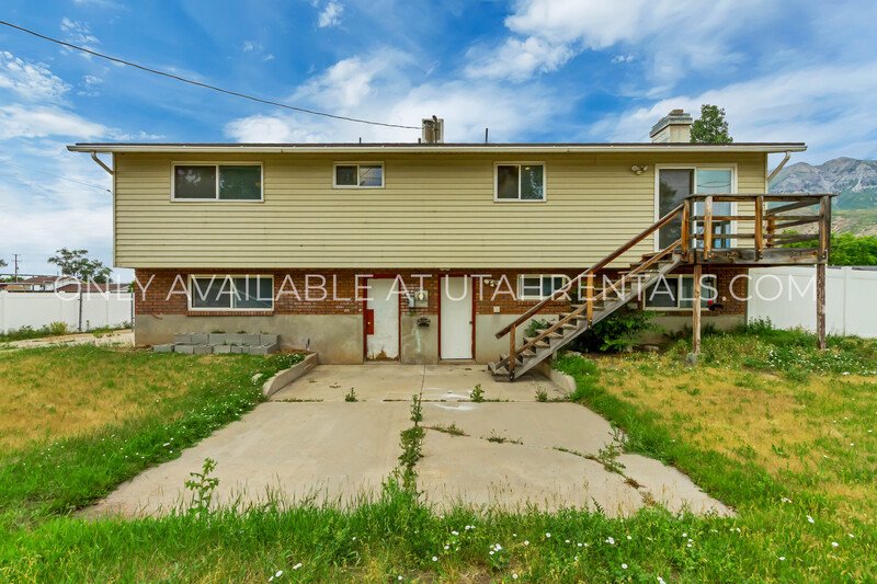Beautiful 4-Bed, 3-Bath Orem Home with Spacious Yards & Decks property image