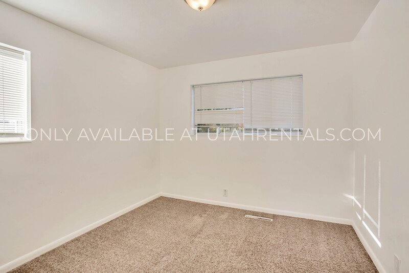 Huge 7-Bedroom Remodeled Orem Home property image