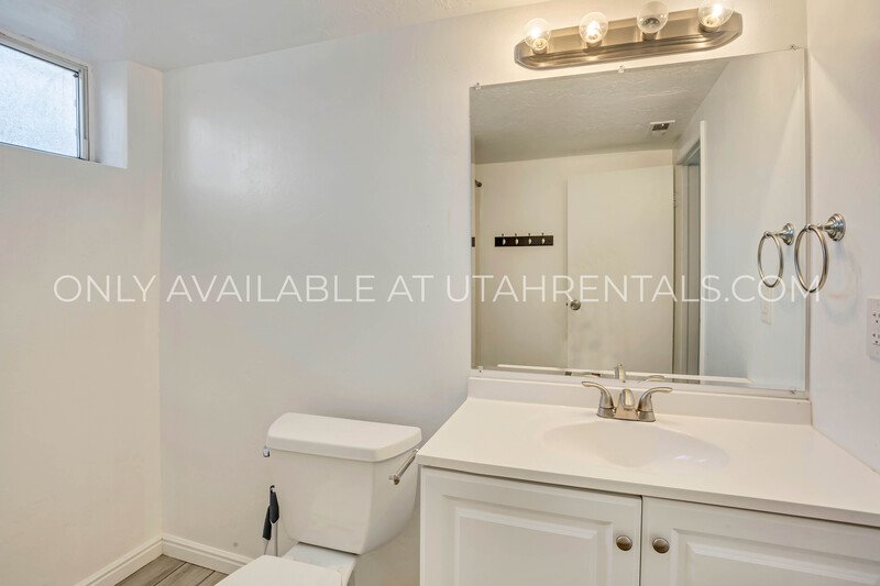 Huge 7-Bedroom Remodeled Orem Home property image