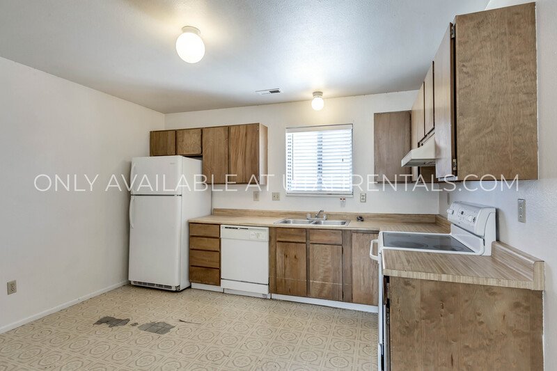 Charming & Spacious 3-Bedroom Apartment in the Heart of Pleasant Grove! property image