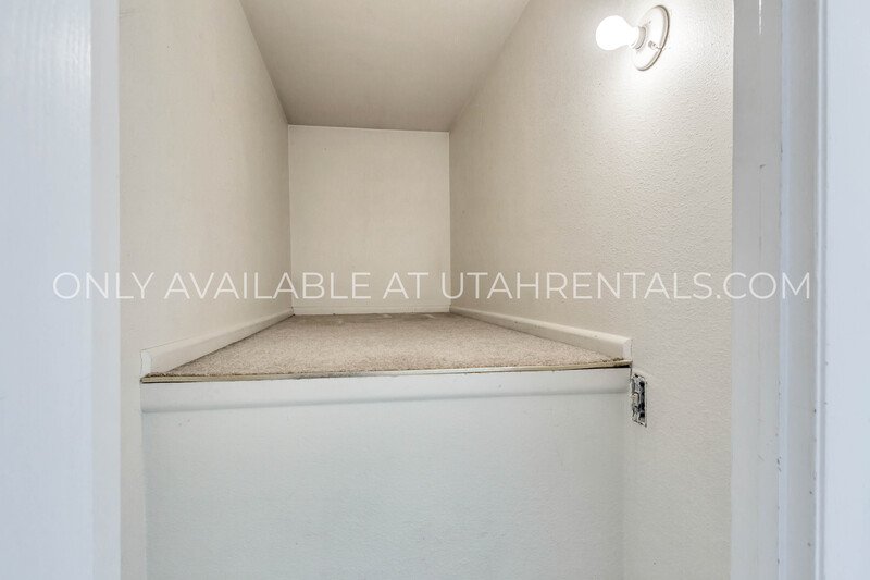 Charming & Spacious 3-Bedroom Apartment in the Heart of Pleasant Grove! property image