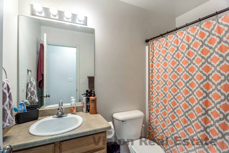 Beautiful Home in the Pioneer Community property image