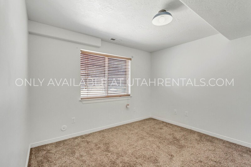 Beautiful Townhouse in Provo! property image
