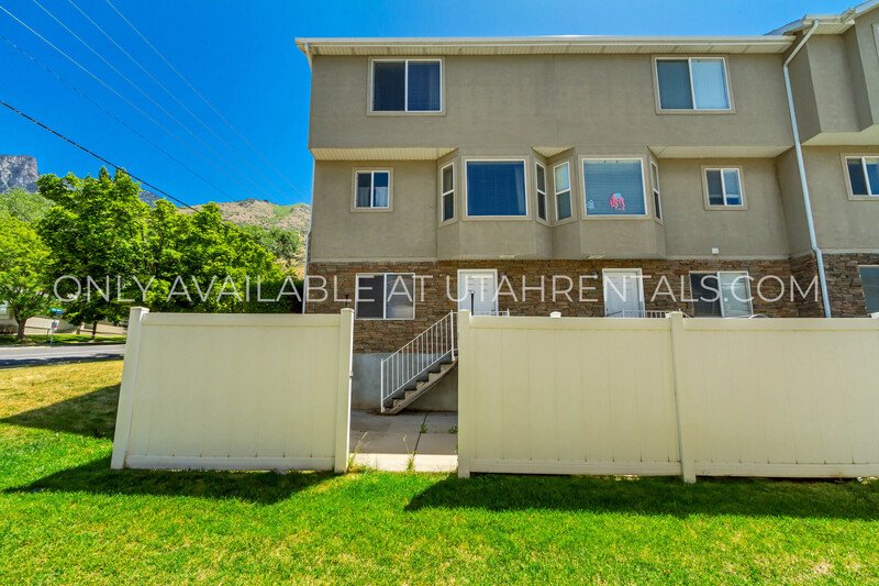 Beautiful Townhouse in Provo! property image