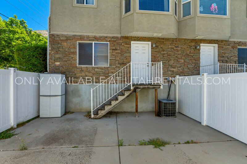 Beautiful Townhouse in Provo! property image