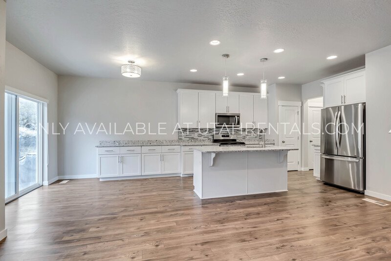 TRAVERSE MOUNTAIN MIDROW-UNIT TOWNHOME LEHI property image