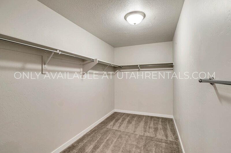 TRAVERSE MOUNTAIN MIDROW-UNIT TOWNHOME LEHI property image
