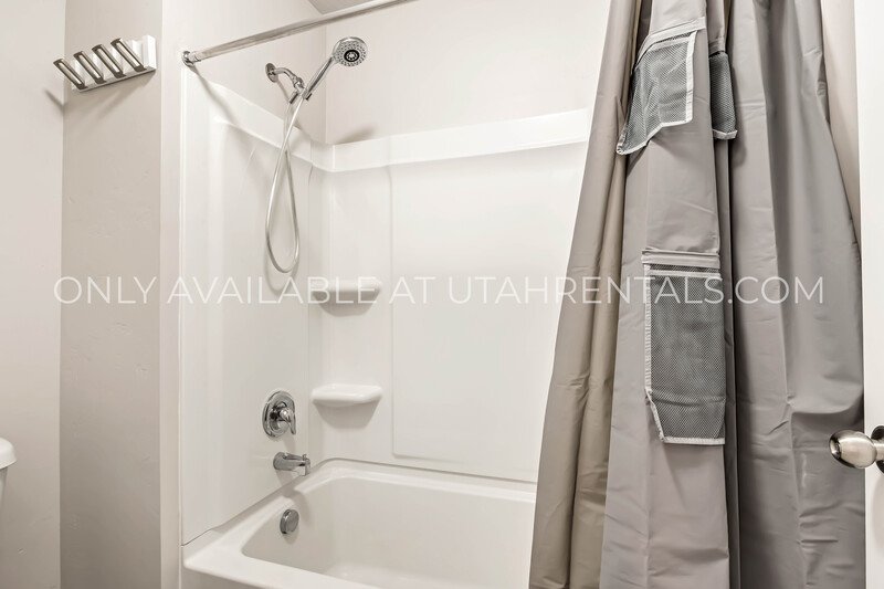 TRAVERSE MOUNTAIN MIDROW-UNIT TOWNHOME LEHI property image