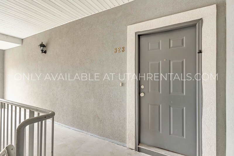 Private Room at Belmont 323 property image