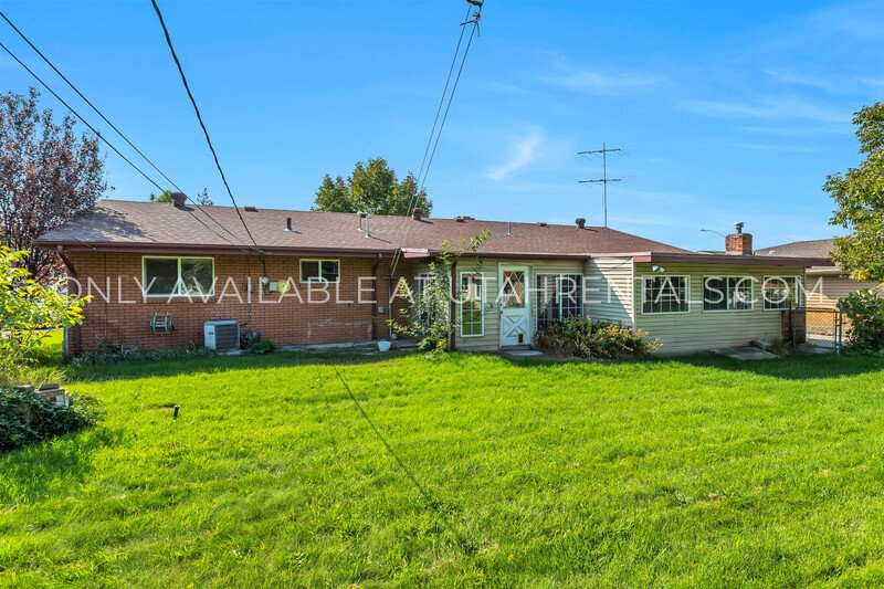 Charming 2-Bed, 2-Bath Home in Desirable Edgemont Location! property image