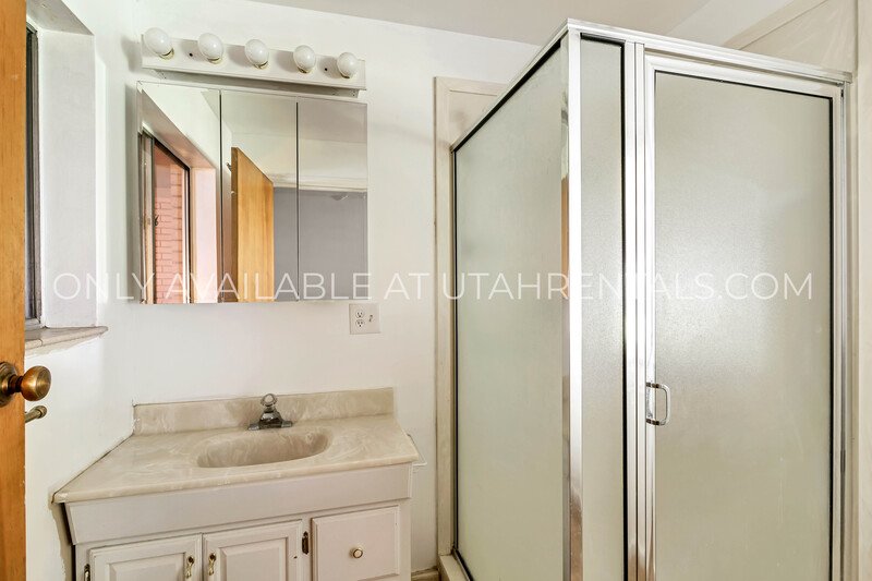 Charming 2-Bed, 2-Bath Home in Desirable Edgemont Location! property image
