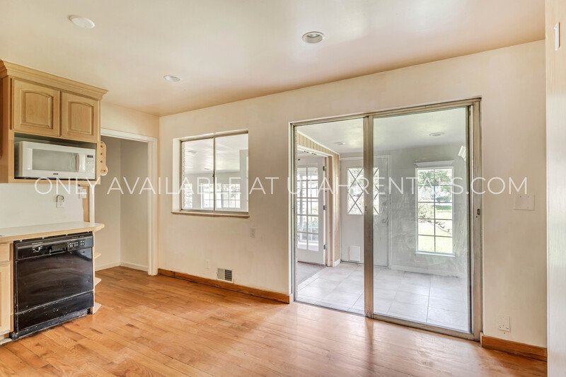 Charming 2-Bed, 2-Bath Home in Desirable Edgemont Location! property image