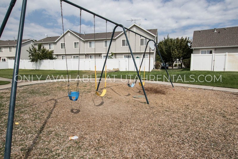Beautiful Lehi townhome near Thanksgiving Point! property image