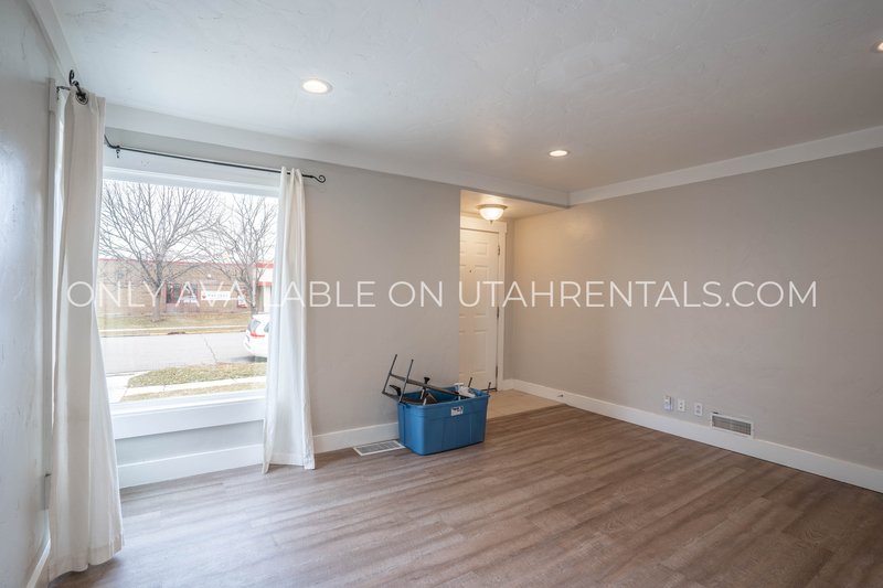 Single Family Home in Provo for Rent property image