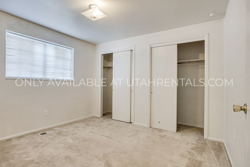 3 Bed, 1 Bath Garden-Level Apartment in the Heart of Pleasant Grove! property image