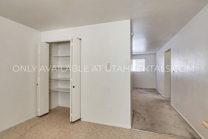 3 Bed, 1 Bath Garden-Level Apartment in the Heart of Pleasant Grove! property image