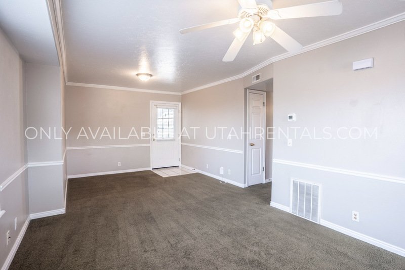 Charming 2-Bed Condo in Provo – Great Location! property image