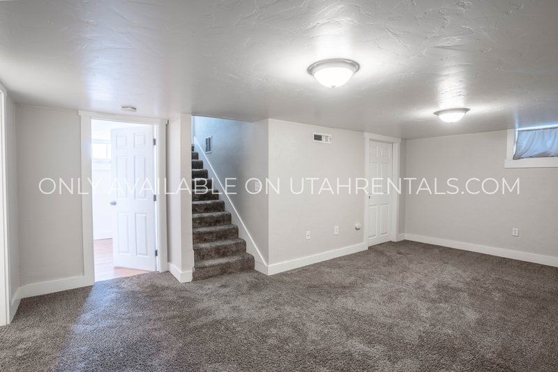 Single Family Home in Provo for Rent property image