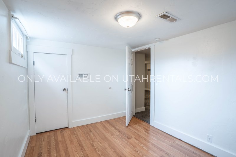 Single Family Home in Provo for Rent property image