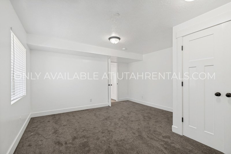 Beautiful Elk Ridge rental property image