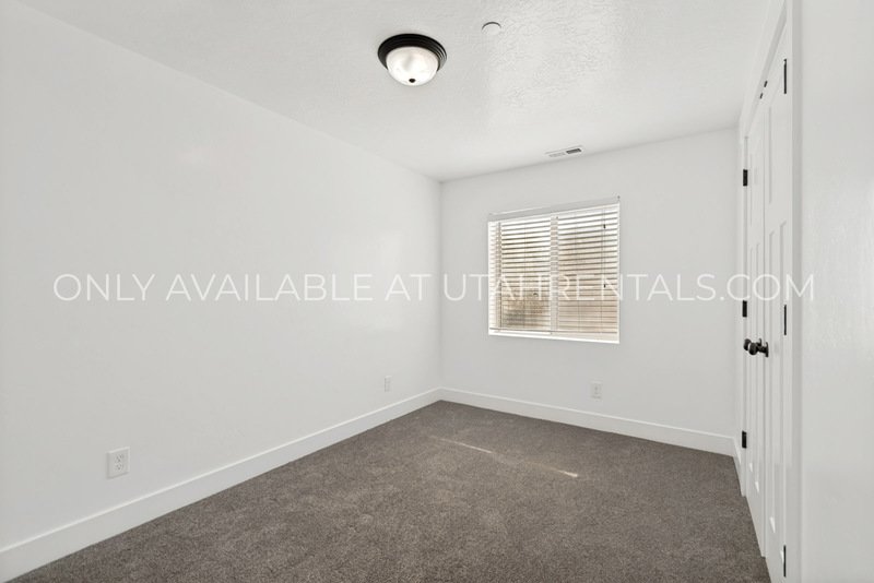 Beautiful Elk Ridge rental property image