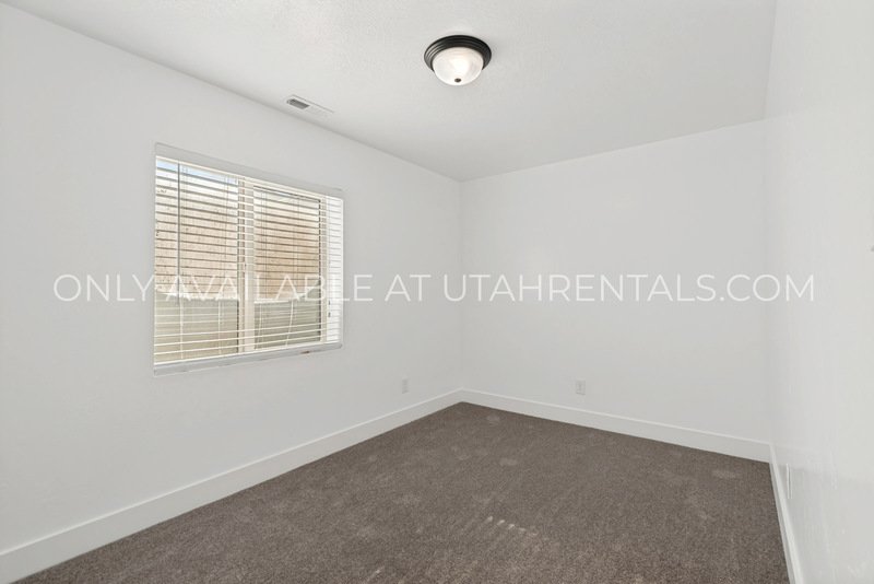 Beautiful Elk Ridge rental property image