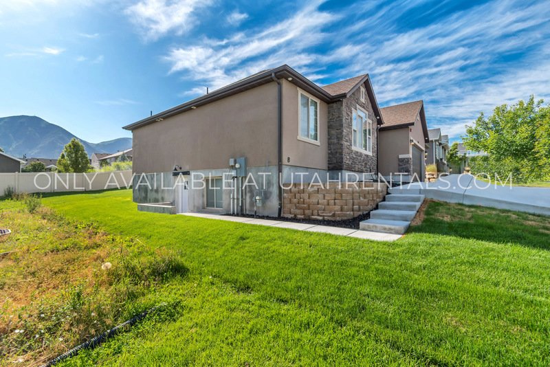 Beautiful Elk Ridge rental property image