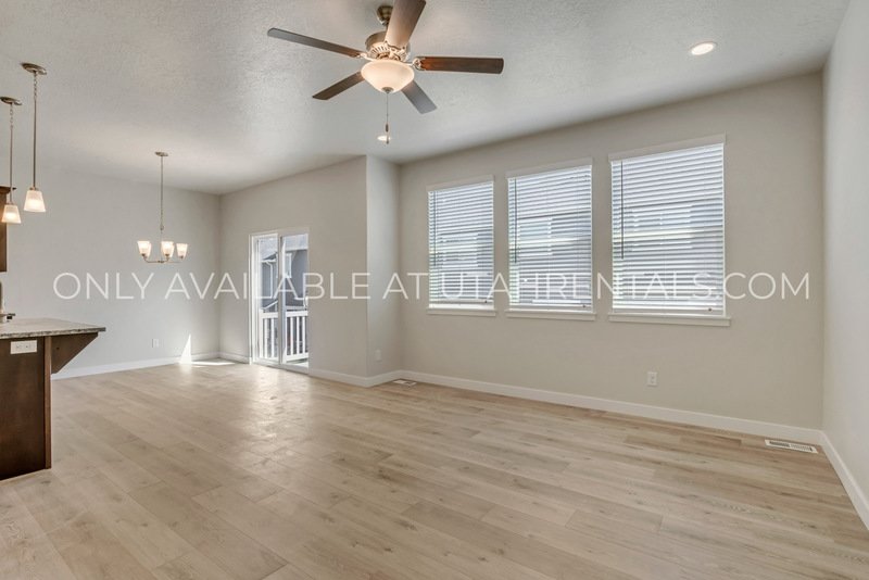 Amazing Townhome in Lehi! property image