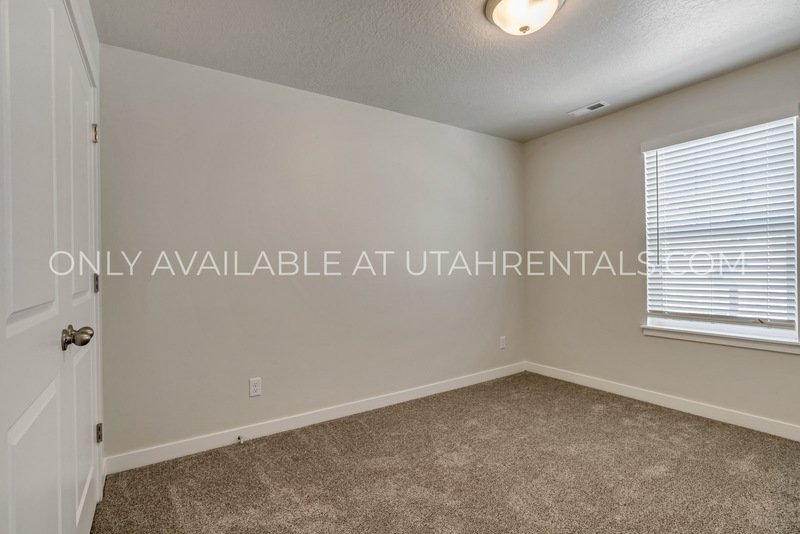 Amazing Townhome in Lehi! property image