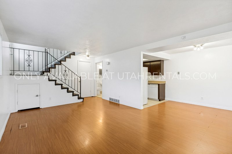 ONE MONTH FREE! Charming & Convenient Midvale Living! property image