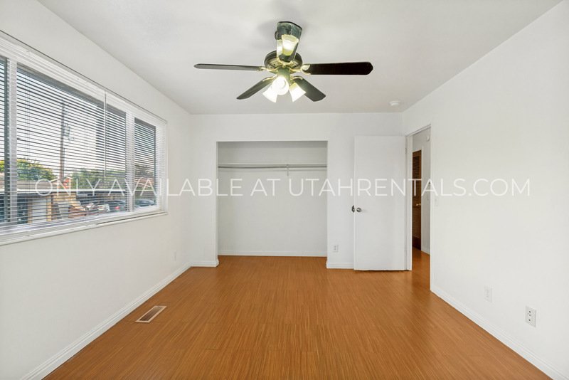 ONE MONTH FREE! Charming & Convenient Midvale Living! property image