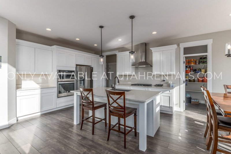 BEAUTIFUL EXECUTIVE HOME IN THE EXCHANGE property image