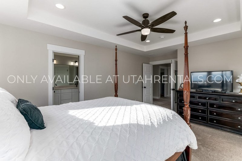BEAUTIFUL EXECUTIVE HOME IN THE EXCHANGE property image